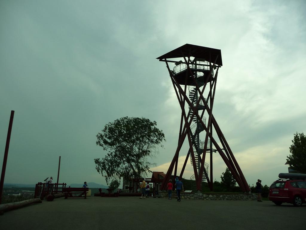 Penzion A Pizzerie Na Zalozne Kobylí Exterior foto